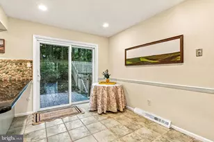 604 Hickory Ln, Berwyn, PA 19312 - Photo 21
