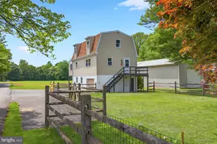 222 Old Racetrack Rd, Parkesburg, PA 19365 - Photo 1