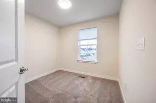 923 Magnolia Ln, Spring City, PA 19475 - Photo 15