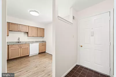 178 Valley Stream Circle #178H, Chesterbrook, PA 19087 - Photo 5
