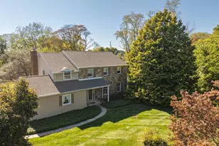 811 McComb Ln, Chadds Ford, PA 19317 - Photo 1