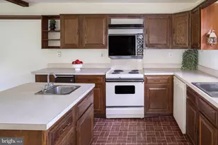 197 Chandler Dr, West Chester, PA 19380 - Photo 15