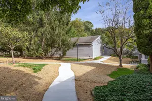 197 Chandler Dr, West Chester, PA 19380 - Photo 3