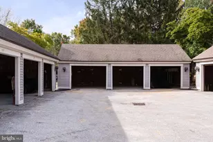 197 Chandler Dr, West Chester, PA 19380 - Photo 5