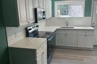 135 N Brandywine Ave, Modena, PA 19320 - Photo 17