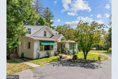120 Diamond Rock Road, Phoenixville, PA 19460 - Photo 1