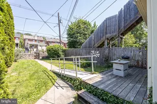 583 E Chestnut St, Coatesville, PA 19320 - Photo 3