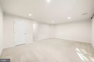 126 Mulberry Dr, Malvern, PA 19355 - Photo 7