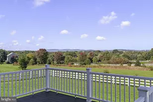 910 W Mill Creek Way, Pottstown, PA 19465 - Photo 57