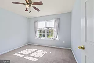 910 W Mill Creek Way, Pottstown, PA 19465 - Photo 29