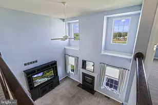 910 W Mill Creek Way, Pottstown, PA 19465 - Photo 33