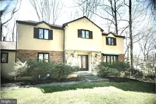 1120 Cymry Dr, Berwyn, PA 19312 - Photo 1