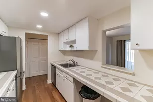 294 Drummers Ln, Wayne, PA 19087 - Photo 15