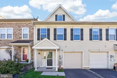 125 Red Oak Ct Court, Honey Brook, PA 19344 - Photo 1