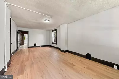22 S 5th Avenue, Coatesville, PA 19320 - Photo 5