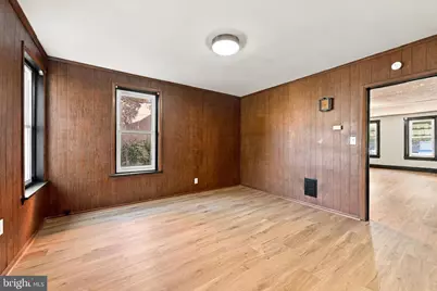22 S 5th Avenue, Coatesville, PA 19320 - Photo 7