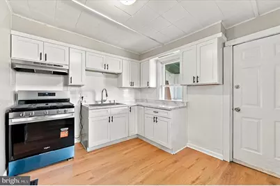22 S 5th Avenue, Coatesville, PA 19320 - Photo 9