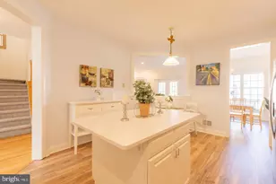 49 Longview Cir, Berwyn, PA 19312 - Photo 5