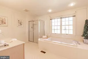 49 Longview Cir, Berwyn, PA 19312 - Photo 41