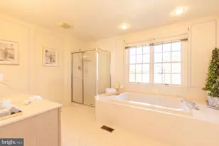 49 Longview Cir, Berwyn, PA 19312 - Photo 29