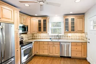 738 Laurel Ln, Wayne, PA 19087 - Photo 17