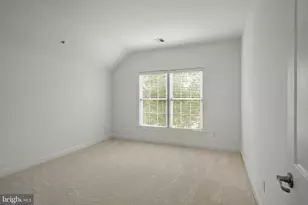 1045 Balfour Cir, Phoenixville, PA 19460 - Photo 29