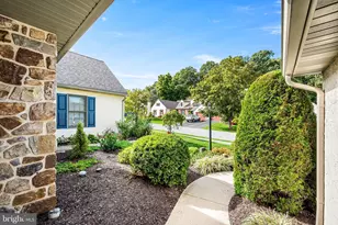 517 Kennelwoods Dr, Elverson, PA 19520 - Photo 3
