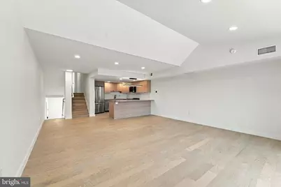 30 N Waterloo Road #17, Devon, PA 19333 - Photo 3