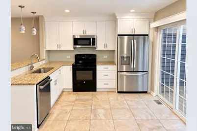 110 Whistling Swan Lane, Downingtown, PA 19335 - Photo 3