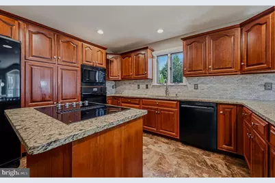 403 McDaniel Drive, Landenberg, PA 19350 - Photo 9
