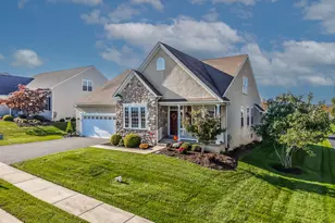 209 Cog Hill Dr, Honey Brook, PA 19344 - Photo 3