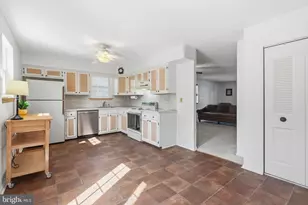 1909 Diane Cir, Phoenixville, PA 19460 - Photo 13