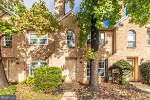 44 Rampart Dr, Tredyffrin, PA 19087 - Photo 1