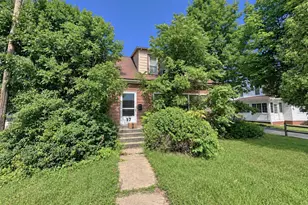 17 Whiteland Ave, Downingtown, PA 19335 - Photo 1