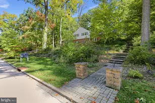 726 Old State Rd, Berwyn, PA 19312 - Photo 23