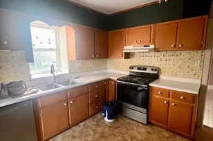 1354 S Hanover St, Pottstown, PA 19465 - Photo 5