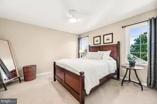 905 Patriot Pl, West Chester, PA 19382 - Photo 33