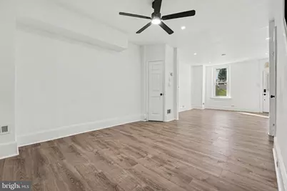 329 S Main Street, Spring City, PA 19475 - Photo 7