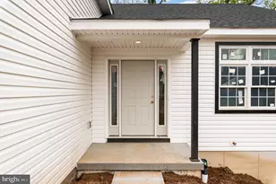 467 Kelker St, Oberlin, PA 17113 - Photo 5