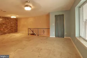 747 Garden Dr, Harrisburg, PA 17111 - Photo 3