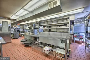 107 S Hanover St, Hershey, PA 17033 - Photo 21