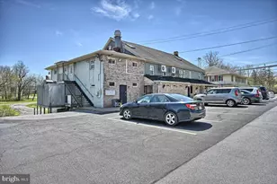 107 S Hanover St, Hershey, PA 17033 - Photo 35