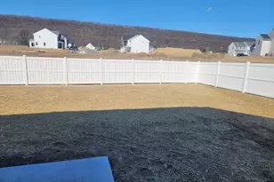 4487 Continental Dr, Harrisburg, PA 17112 - Photo 43