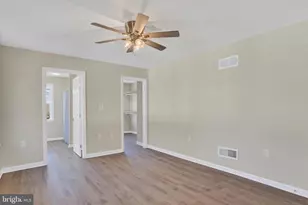 5646 Union Deposit Rd, Harrisburg, PA 17111 - Photo 15