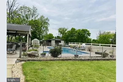 7736 Chambers Hill Road, Harrisburg, PA 17111 - Photo 11