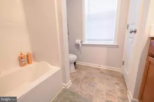 1722 Bradley Dr, Harrisburg, PA 17110 - Photo 39