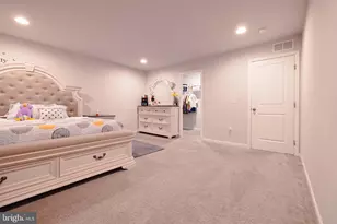 1722 Bradley Dr, Harrisburg, PA 17110 - Photo 25