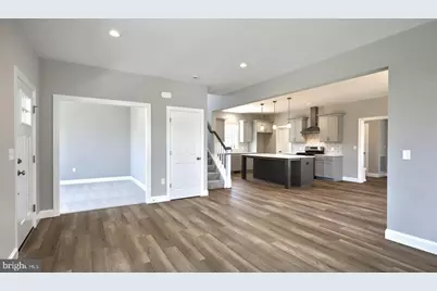 2424 Hawthorne Drive, Harrisburg, PA 17110 - Photo 13