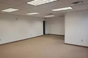 909 Green St, Harrisburg, PA 17102 - Photo 13