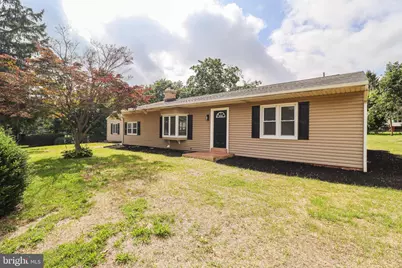 7821 Skyline Drive, Harrisburg, PA 17112 - Photo 3